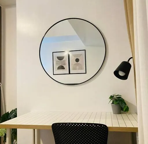 Park Mckinley West 1br Balcony Near Bgc Makati Airport *